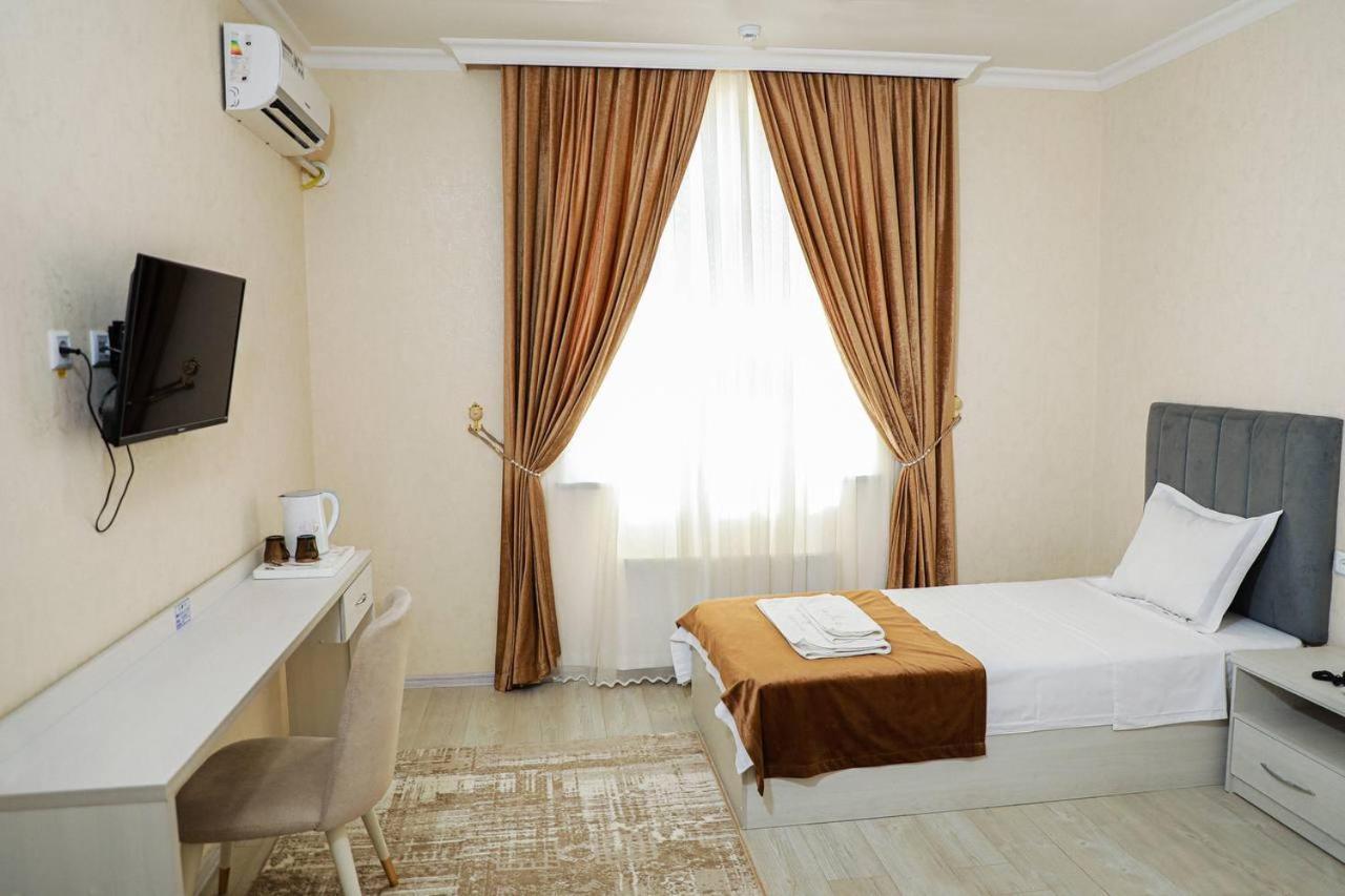 Gold Palace Термиз Екстериор снимка